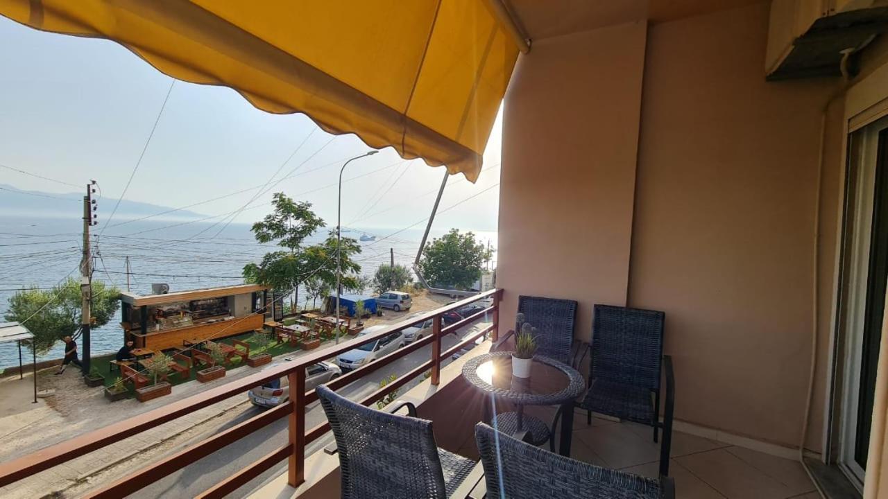 Orange Corner Apartment Sarande Bagian luar foto